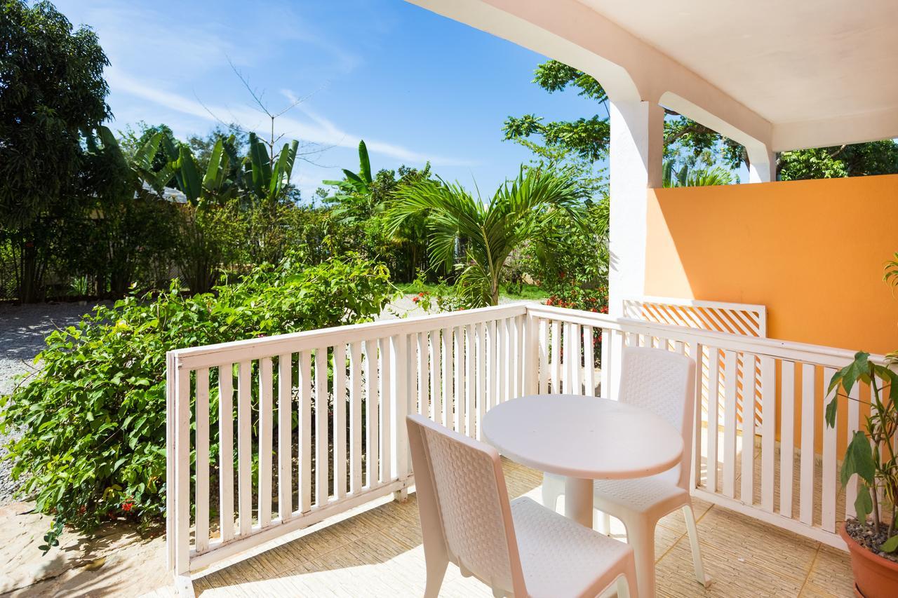De Luz Hotel El Limon Εξωτερικό φωτογραφία