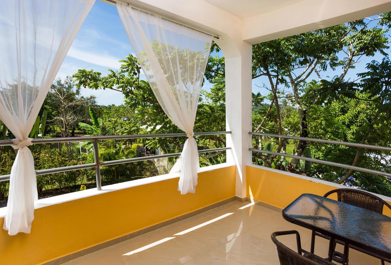 De Luz Hotel El Limon Εξωτερικό φωτογραφία