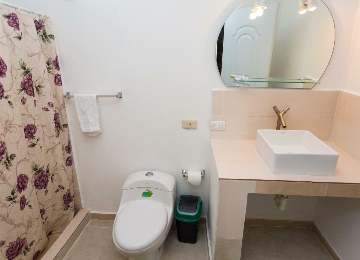 De Luz Hotel El Limon Εξωτερικό φωτογραφία